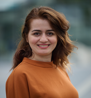 Nadieh Khalili